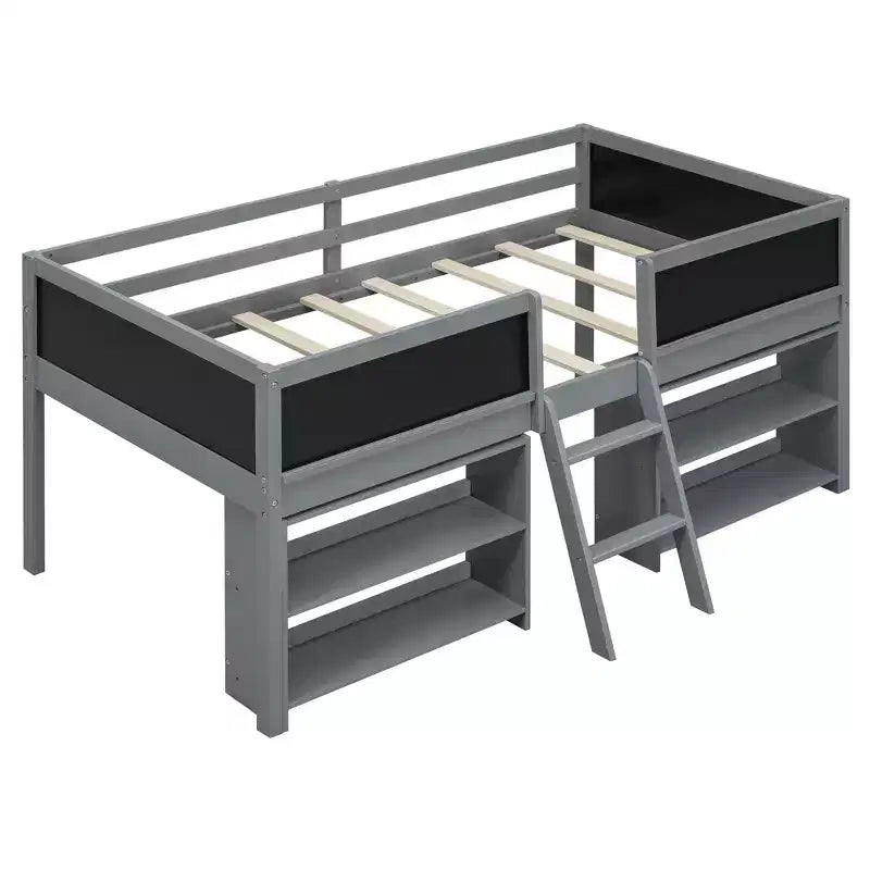 Lit mezzanine bas pour lits jumeaux de 198 cm (78 po) de long x 99 cm (39 po) de large, avec deux étagères amovibles et échelle, avec tableau de garde-corps décoratif