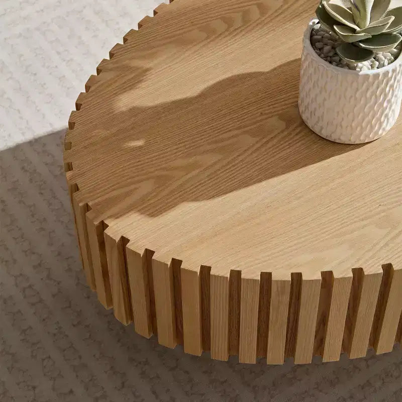 Table basse cannelée minimaliste