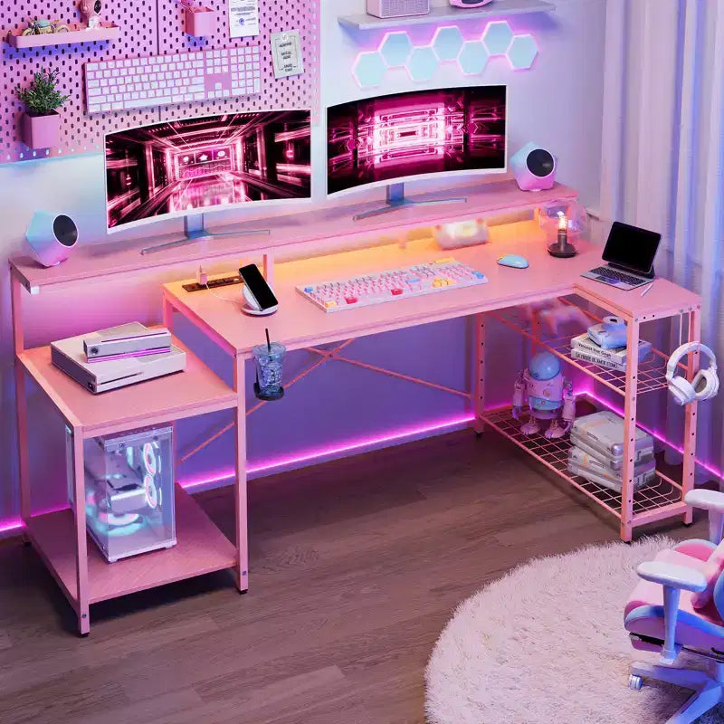 Bureau de jeu 71,5 pouces avec prise de courant, bureau d'ordinateur en L avec support pour moniteur, table de joueur d'angle avec étagère réglable et crochet pour casque