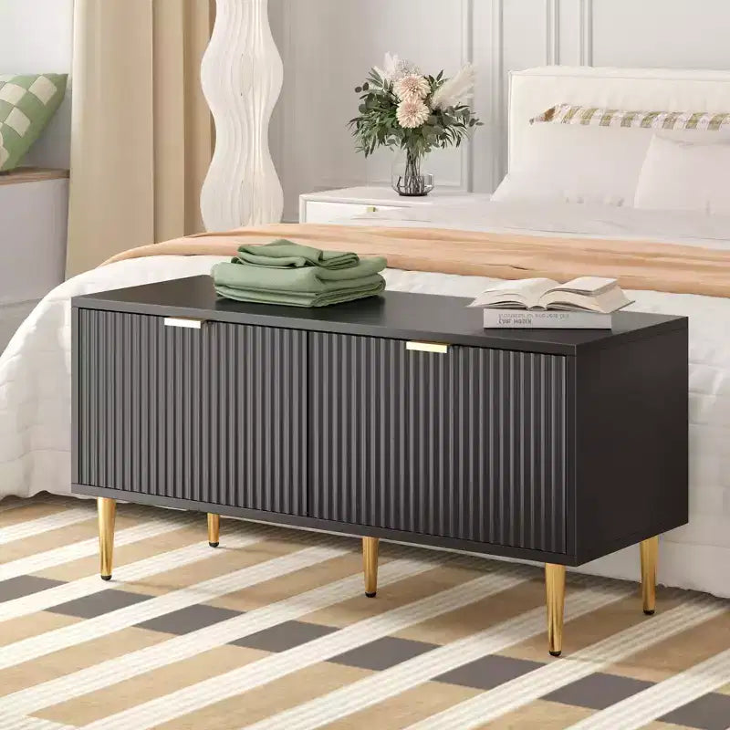 Banc de rangement à chaussures cannelé moderne de 107 cm avec placard, banc à chaussures d'entrée en bois pour couloir, hall d'entrée, vestiaire ou porte d'entrée